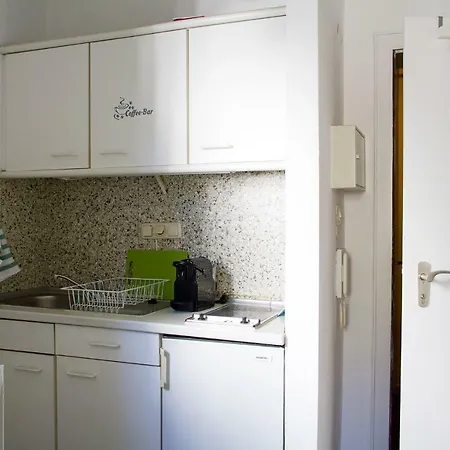 **** Comfortable Studio **** Hansaring 19, Mediapark, Messe, Dom