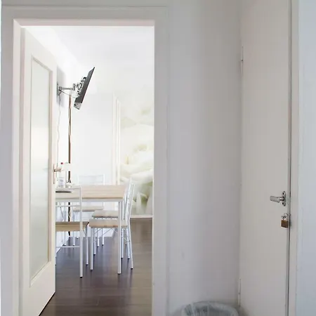 **** Comfortable Studio **** Hansaring 19, Mediapark, Messe, Dom 公寓